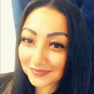 Meet your Posher, Sonia